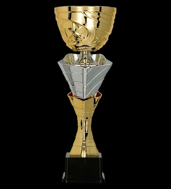 Metalni pehar zlatno-srebrni