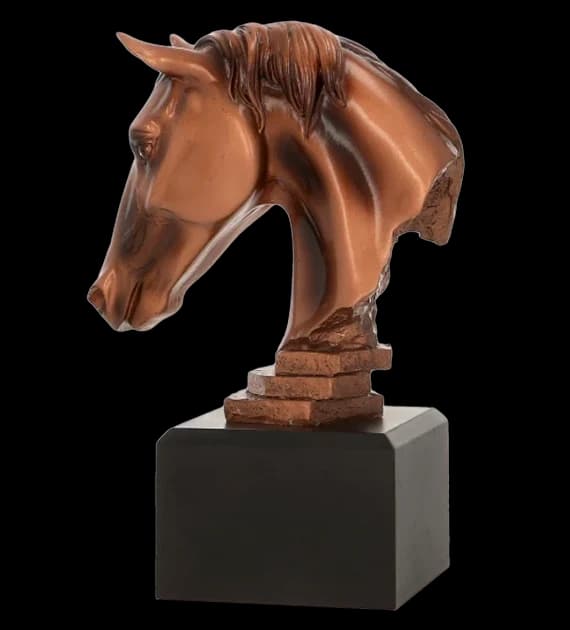 Cast figurine - horse head