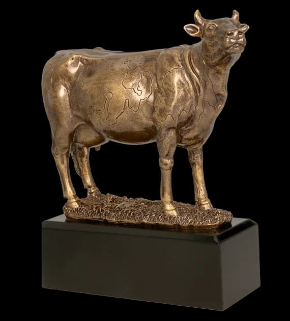 Cast figurine - cow