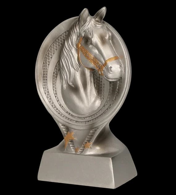 Cast figurine - horse - head