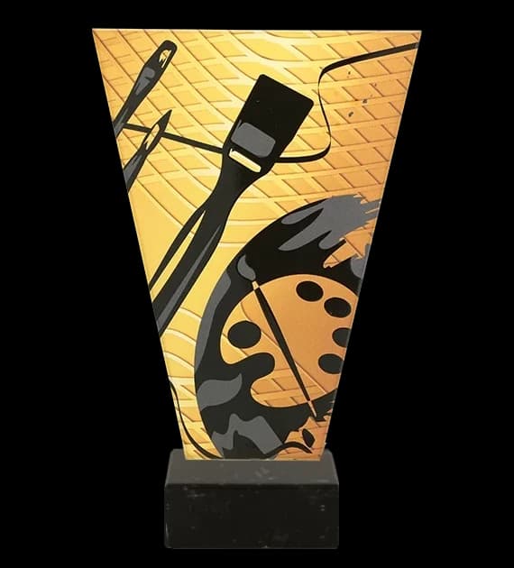 Monochrome glass trophy on marble base - PAINTING