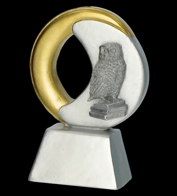 Cast figurine - learning
