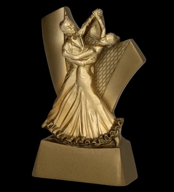 Cast figurine - dance